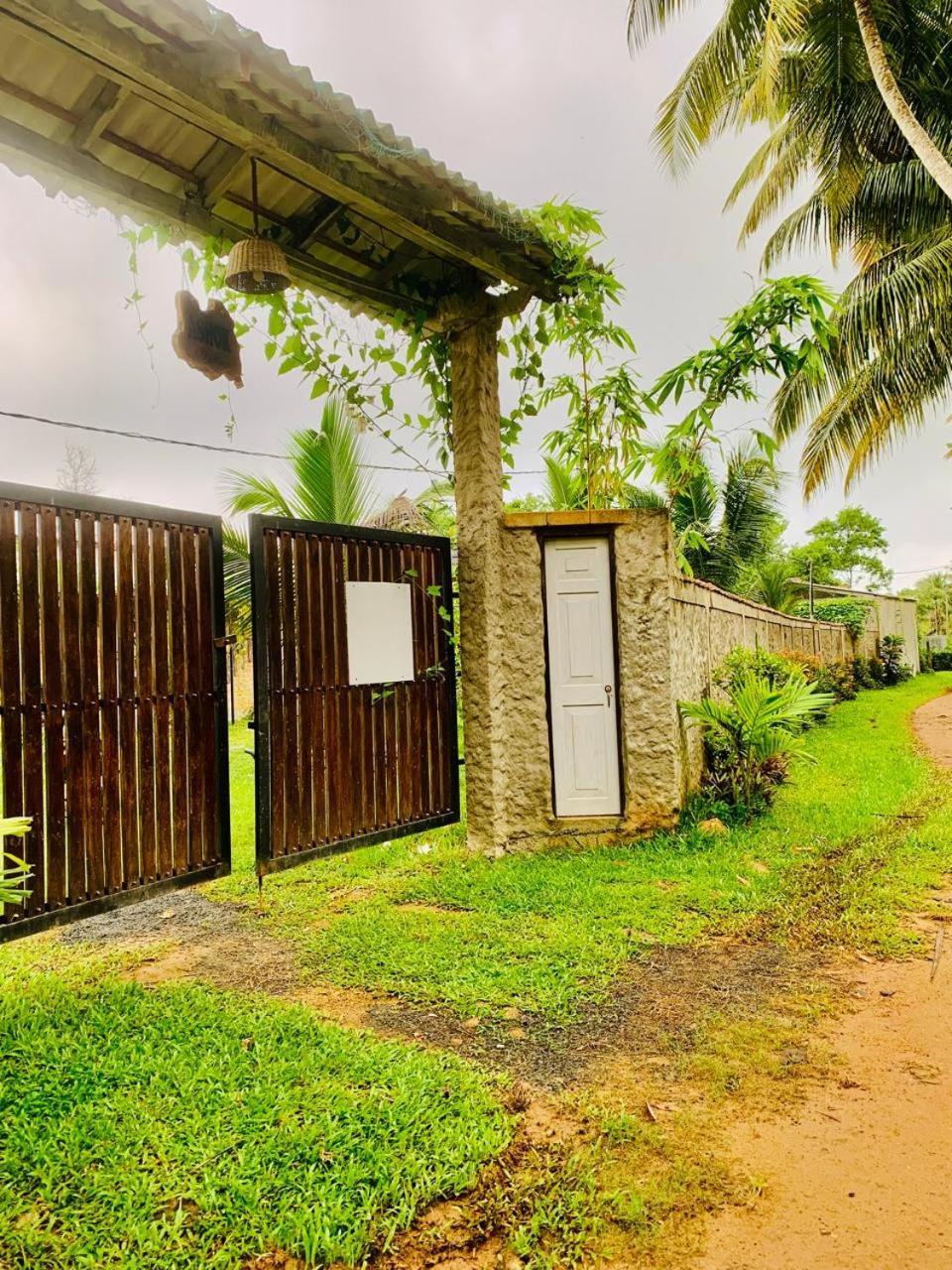 Ashok Villa 韦利格默 外观 照片
